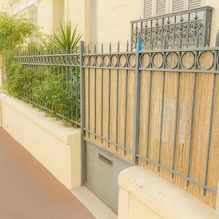 Quiet Private - 2min Train Station - 5min Palais Croisette - Private Entrance Apartment Cannes