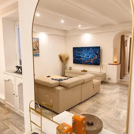 Quiet Private - 2min Train Station - 5min Palais Croisette - Private Entrance * Cannes