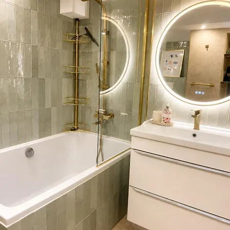 Quiet Private - 2min Train Station - 5min Palais Croisette - Private Entrance Apartment Cannes